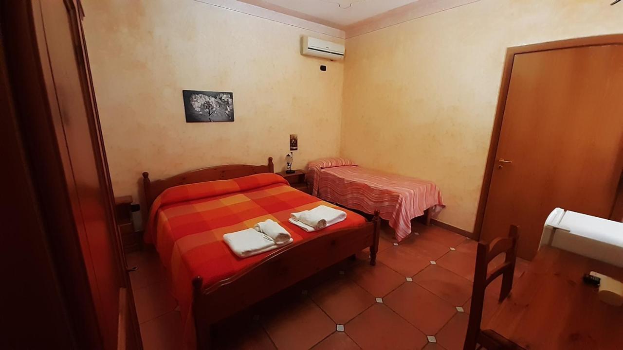 Agriturismo Pingitore Luzzi Εξωτερικό φωτογραφία